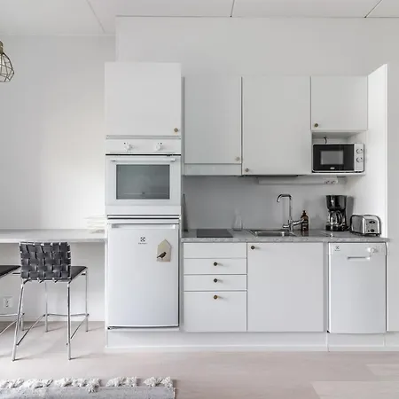 Scandinavian For 3 In Pasila Apartment Helsinki